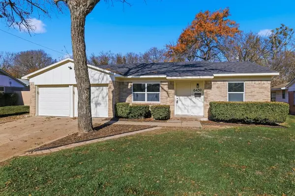 Dallas, TX 75241,6439 Lazy River Drive