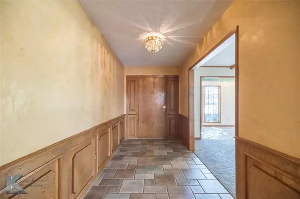 Abilene, TX 79605,220 Hedges Road