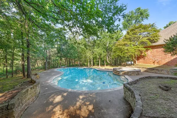 Oak Point, TX 75068,750 Pearl Cove