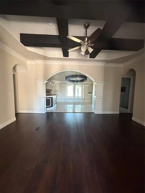 Burleson, TX 76028,2529 Red Oak Lane