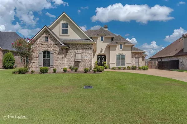 707 Bandera Drive, Bossier City, LA 71111