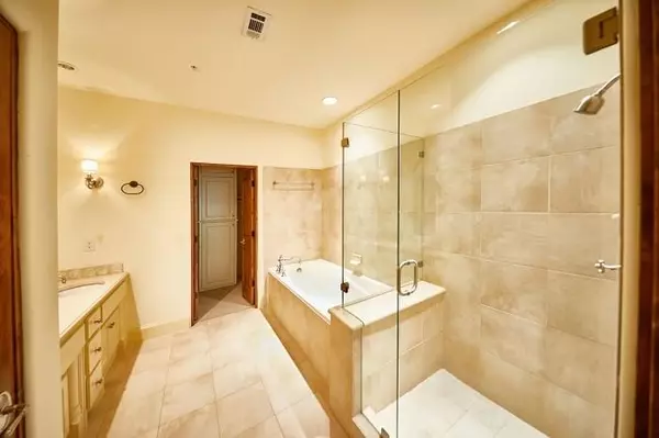 Dallas, TX 75206,2510 N Henderson #1