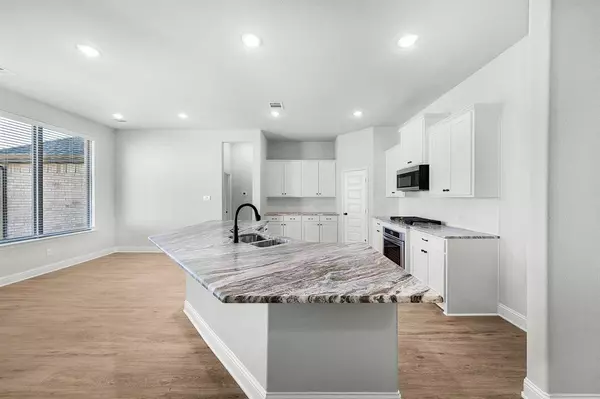 Canton, TX 75103,111 Doris