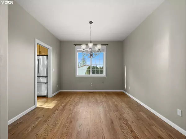 Sandy, OR 97055,40192 LAUREL ST