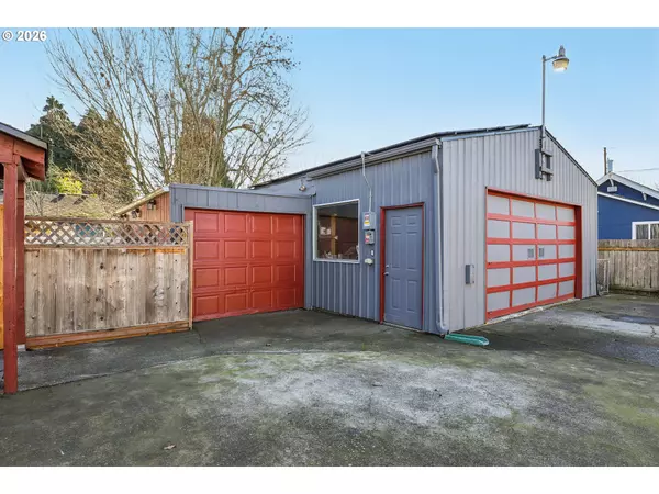 Portland, OR 97266,9328 SE GLENWOOD ST