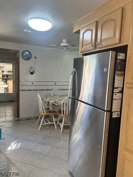 Newark City, NJ 07105,63 Waydell St