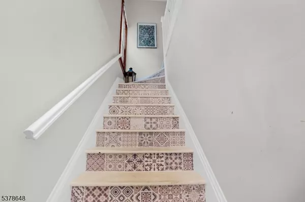 Jersey City, NJ 07305,16 Stegman Ter