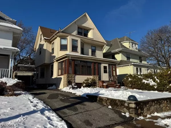 Montclair Twp., NJ 07042,4 Claremont Pl #1