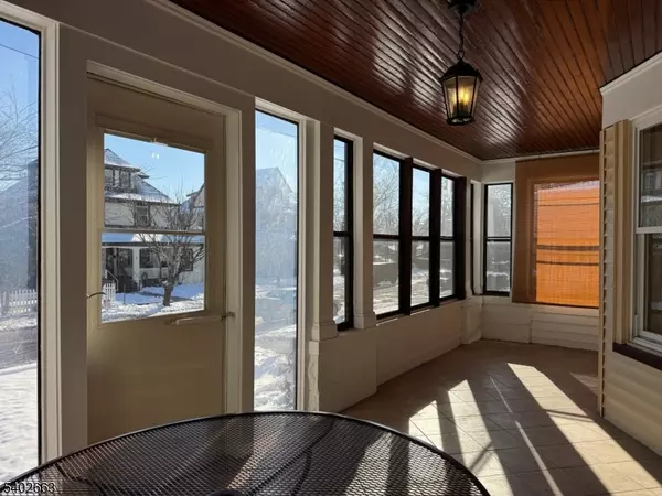 Montclair Twp., NJ 07042,4 Claremont Pl #1