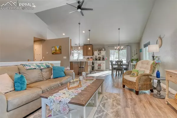 Florissant, CO 80816,24 Big Horn CIR