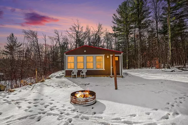 Pentwater, MI 49449,7364 N Northern DR