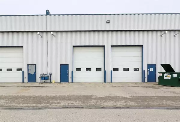 Grande Prairie, AB T8V 8H7,8715 109 ST #109