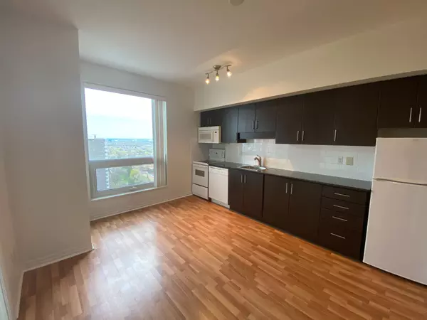 Toronto C15, ON M2J 0A7,30 Heron's Hill WAY #2004