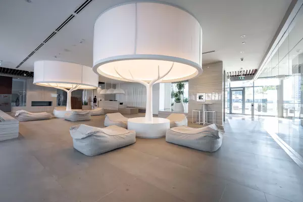 Toronto C01, ON M5J 0C3,88 Harbour ST #4602