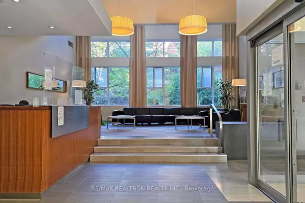 Toronto C08, ON M5A 4M8,222 The Esplanade AVE #402