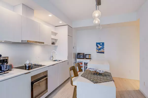 Toronto C08, ON M5A 0C9,16 Bonnycastle ST #2311