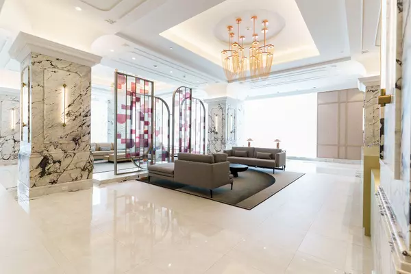 Toronto C13, ON M3C 2J7,10 Inn on the Park N/A W #1101