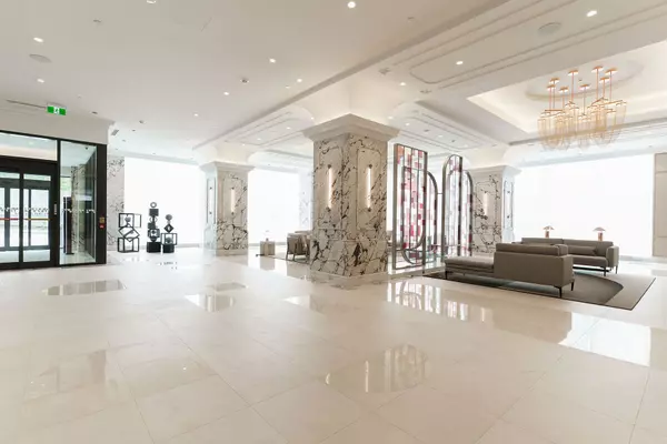 Toronto C13, ON M3C 2J7,10 Inn on the Park N/A W #1101