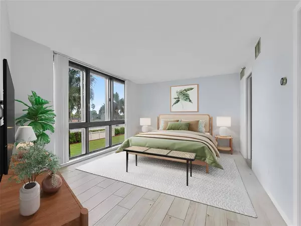 Fort Pierce, FL 34949,801 S Ocean Dr #205