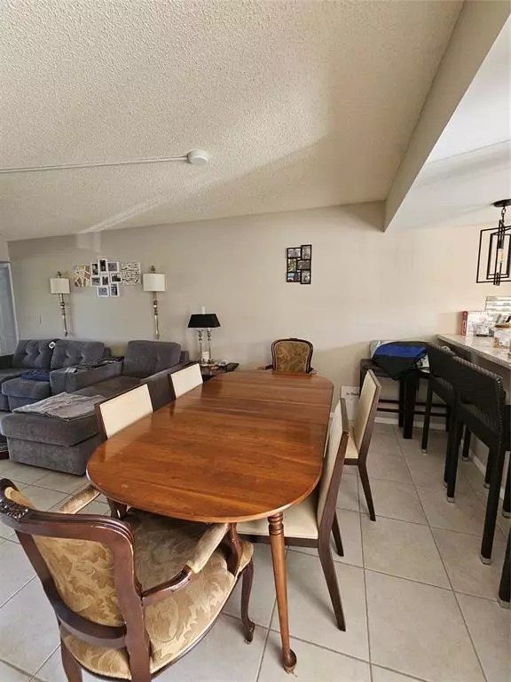 Boca Raton, FL 33433,6085 S Balboa Cir #303