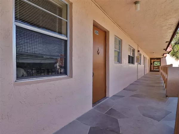 Delray Beach, FL 33446,14721 Bonaire Blvd #309