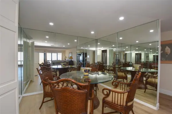 Lauderdale By The Sea, FL 33308,4900 N Ocean Blvd #1003