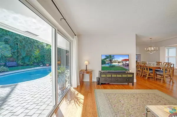 Fort Lauderdale, FL 33308,4820 NE 27 Ave