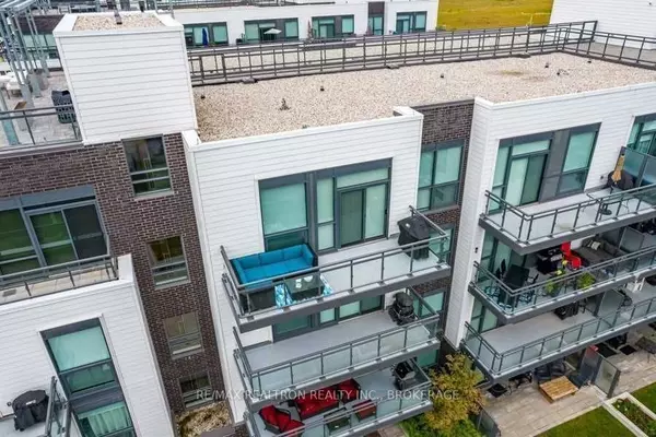 Innisfil, ON L9S 0L9,271 Sea Ray AVE #B406