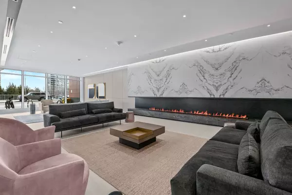 Vaughan, ON L4J 0L7,30 Upper Mall WAY #A909