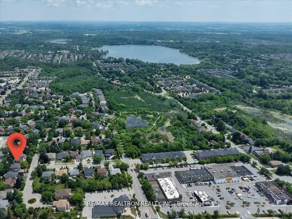 Richmond Hill, ON L4E 2K8,29 Westbourne CT