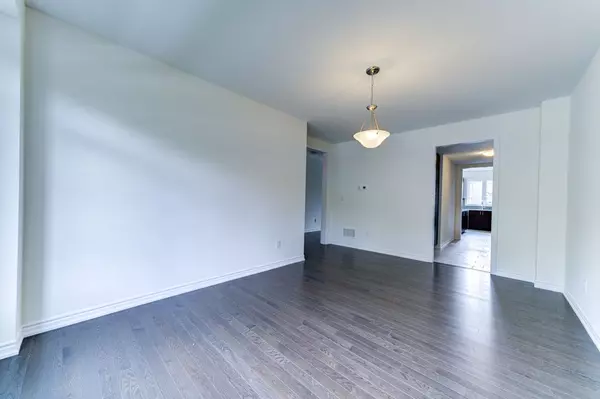 Wasaga Beach, ON L9Z 0L4,174 Mapleside DR