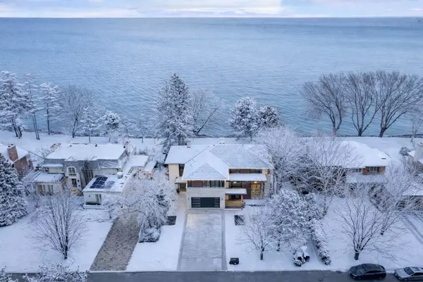 Oakville, ON L6J 6A3,2250 Chancery LN W