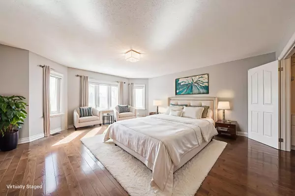 Toronto W04, ON M6B 2G4,589 Glen Park AVE