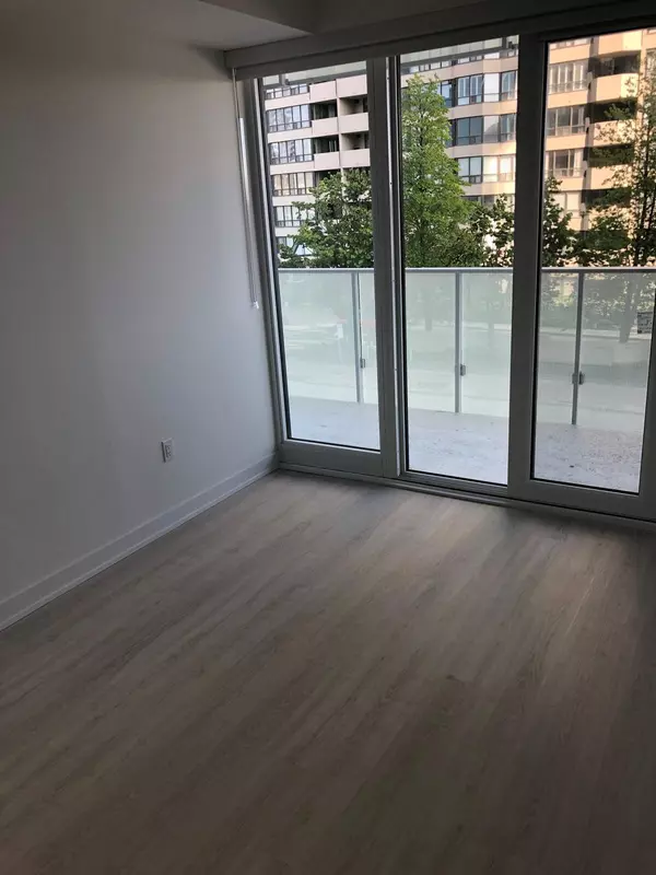 Mississauga, ON L5B 4M6,3883 Quartz RD #210