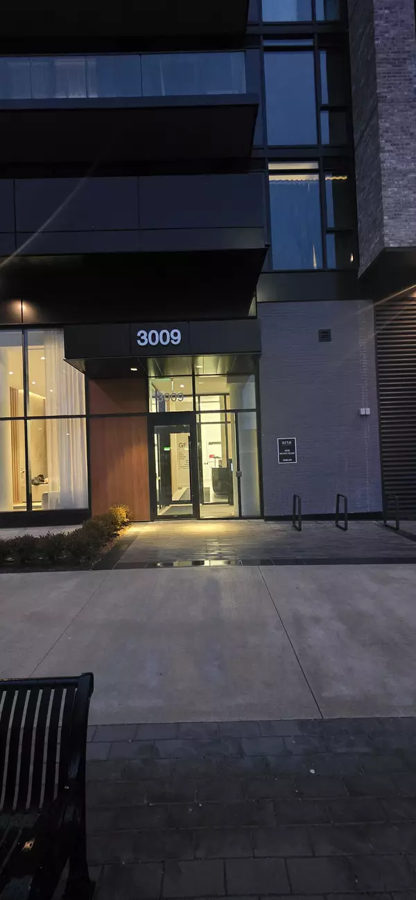 Mississauga, ON L5B 1H7,3009 Novar RD #1605