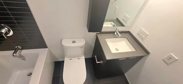 Mississauga, ON L5B 1H7,3009 Novar RD #1605