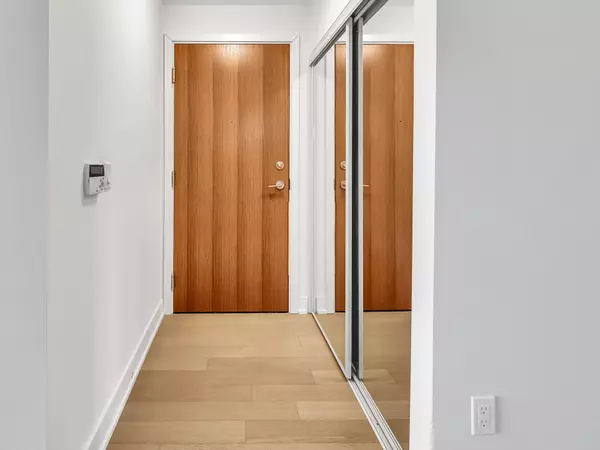 Toronto W06, ON M8V 0C7,20 Shore Breeze DR #3505