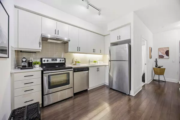 Toronto W08, ON M8Z 0C8,17 Zorra ST #210