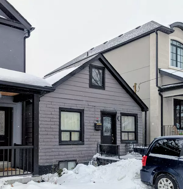 Toronto W03, ON M6M 1G2,174 Aileen AVE