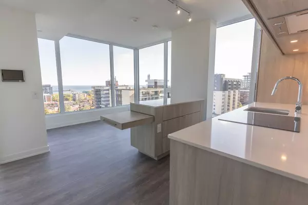 Mississauga, ON L5G 0E1,28 Ann ST #1008