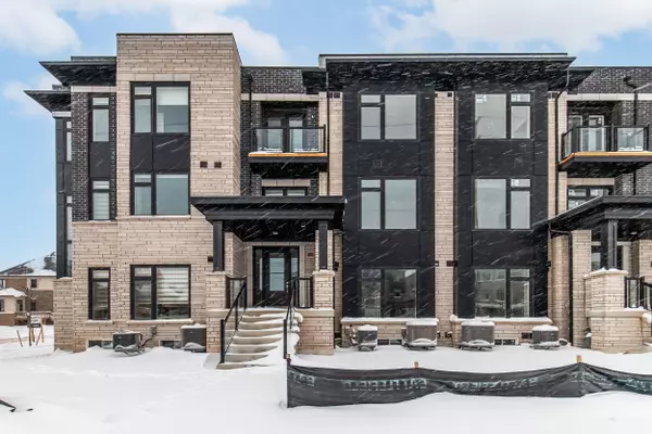 3217 Sixth Line #Unit 1, Oakville, ON L6H 0V8