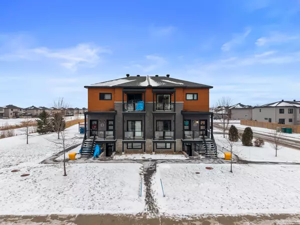 Russell, ON K0A 1W0,251 Capri AVE #6