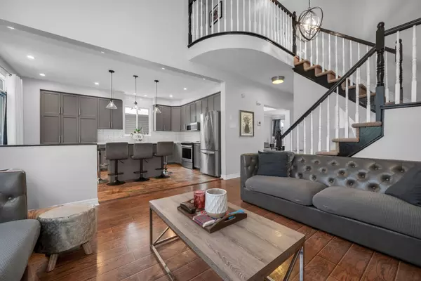 Blossom Park - Airport And Area, ON K1V 1L4,4362 Rainforest DR