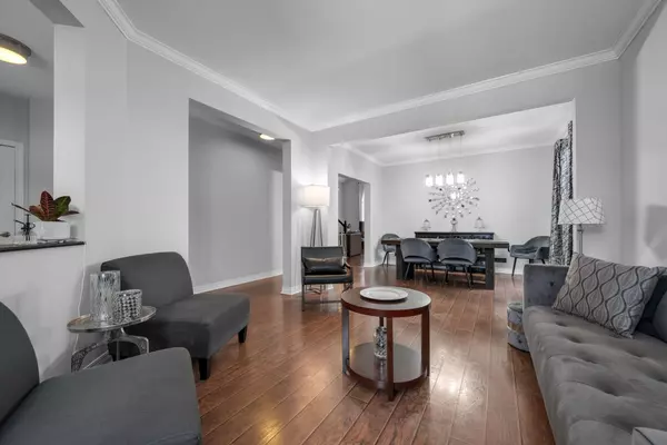 Blossom Park - Airport And Area, ON K1V 1L4,4362 Rainforest DR