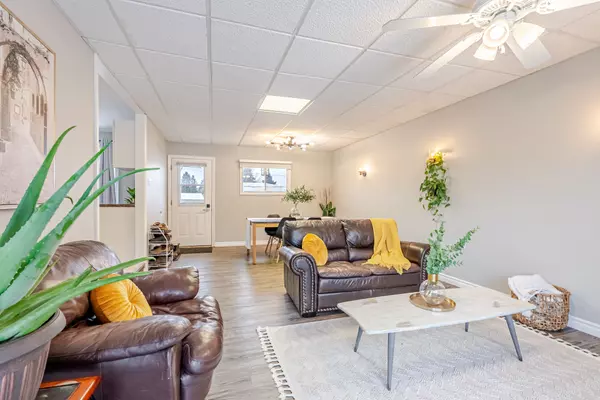 Central Elgin, ON N5P 3S8,43399 Sparta Line