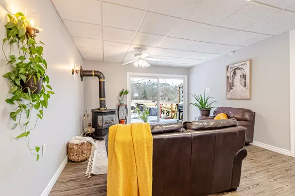 Central Elgin, ON N5P 3S8,43399 Sparta Line