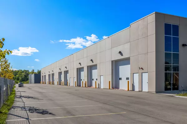 Cambridge, ON N3E 0B1,125 Goddard CRES #7-9