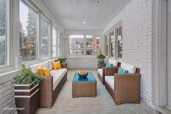 Kitchener, ON N2H 5N8,18 Shanley ST