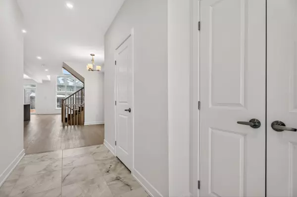 Blossom Park - Airport And Area, ON K4M 0B6,445 Haresfield CT