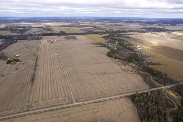 Admaston/bromley, ON K7V 3Z5,1998 South Mcnaughton RD W